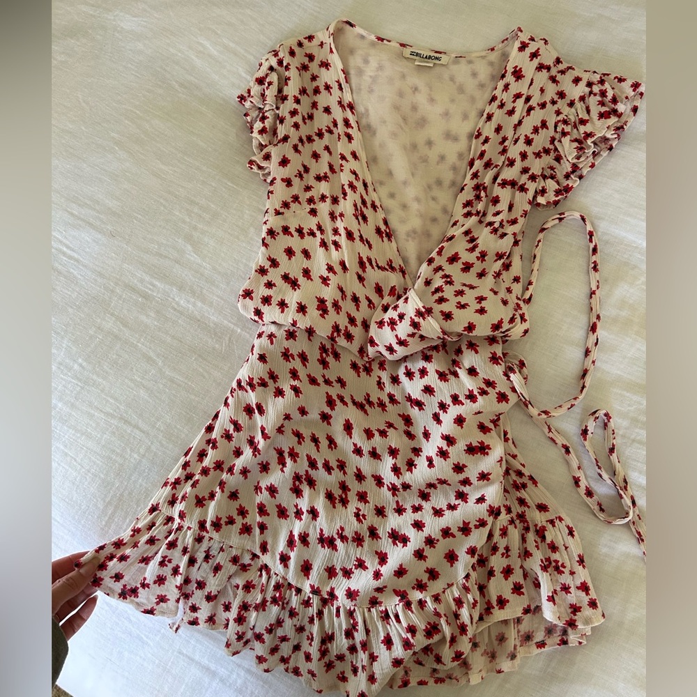Billabong Cream Red Mini Sundress Plunge Neckline